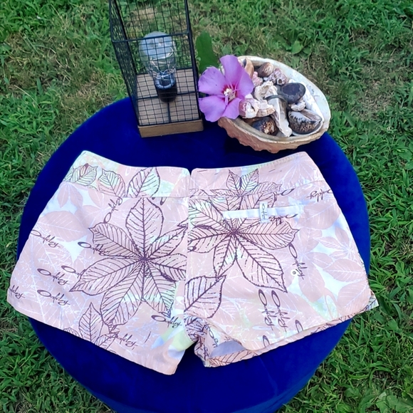 Oakley Boardshorts - Picture 5 of 6